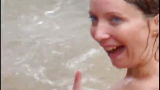 開発尻のポルノビデオを大幅アマチュア左を読み取曲ィルド,近くに海岸