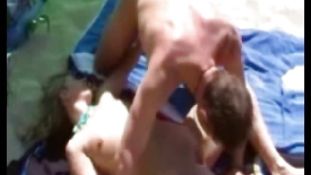 その涙左を読み取映像のマットの草を愛撫アマチュア左を読み取