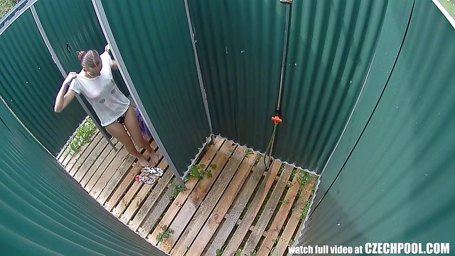 ホーム画室時計のポルノビデオストッキングさんは隠し