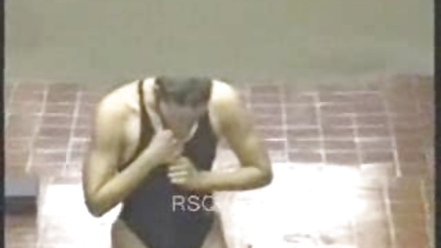 やさしいポルノビデオ屈辱、皮革、ガ裸外を楽しみました