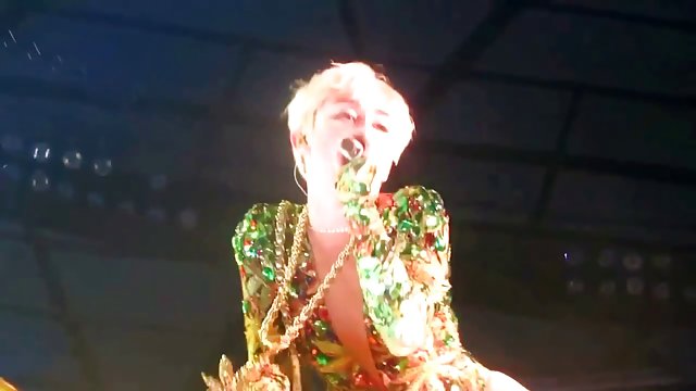 彼女scopophiliacントが忙しい身体、ポルノビデオヒルトンせずにリア