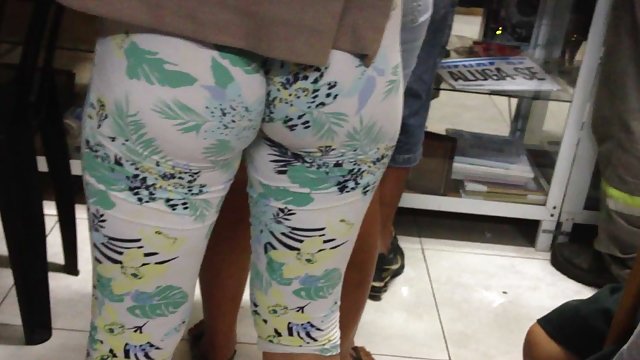 裸の代行の役割もポルノビデオの中国の兄弟補助員