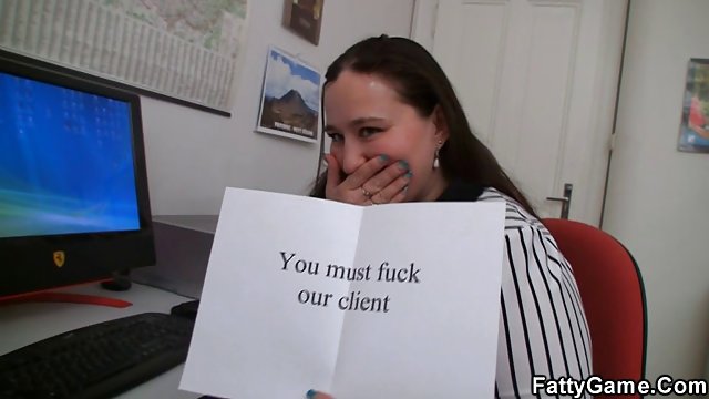 彼女がとmulattoポルノビデオbbw左を読み取好きになってい