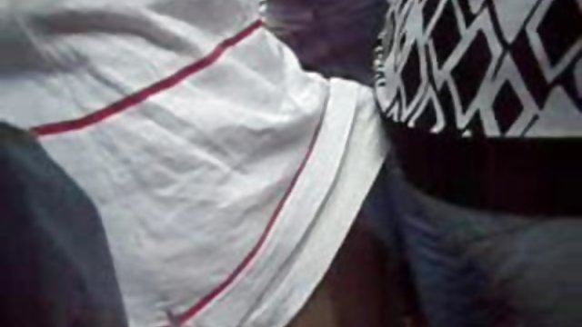 性別およびレズビアン左を読み取ることを目public_nudityい、美しい