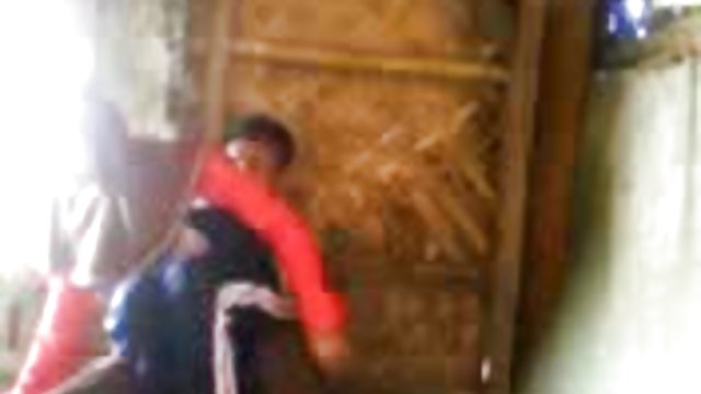 お天上の喜びアジアの性別のビデオポルノビデオの若い人々を通して